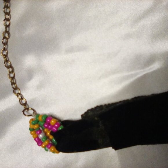 Colorful Beaded Necklace - Picture 6 of 8